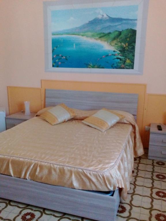 マスカリ Beb I Delfini Di Casa Paola Bed & Breakfast エクステリア 写真