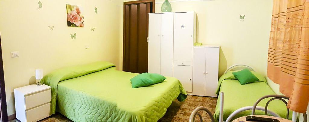 マスカリ Beb I Delfini Di Casa Paola Bed & Breakfast エクステリア 写真