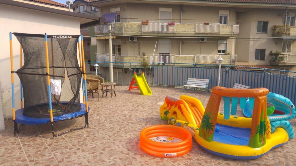マスカリ Beb I Delfini Di Casa Paola Bed & Breakfast エクステリア 写真