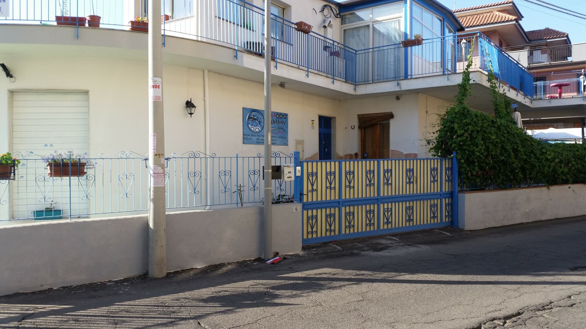 マスカリ Beb I Delfini Di Casa Paola Bed & Breakfast エクステリア 写真